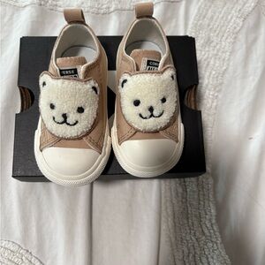 Converse Kids' Bear Face Sneakers - Brown and White